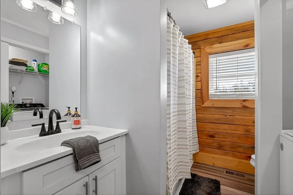 108 Crestview Lane Livingston TN 38570