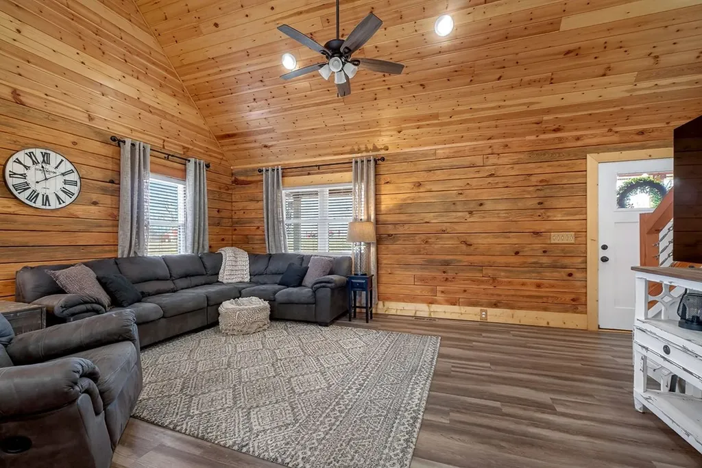 108 Crestview Lane Livingston TN 38570