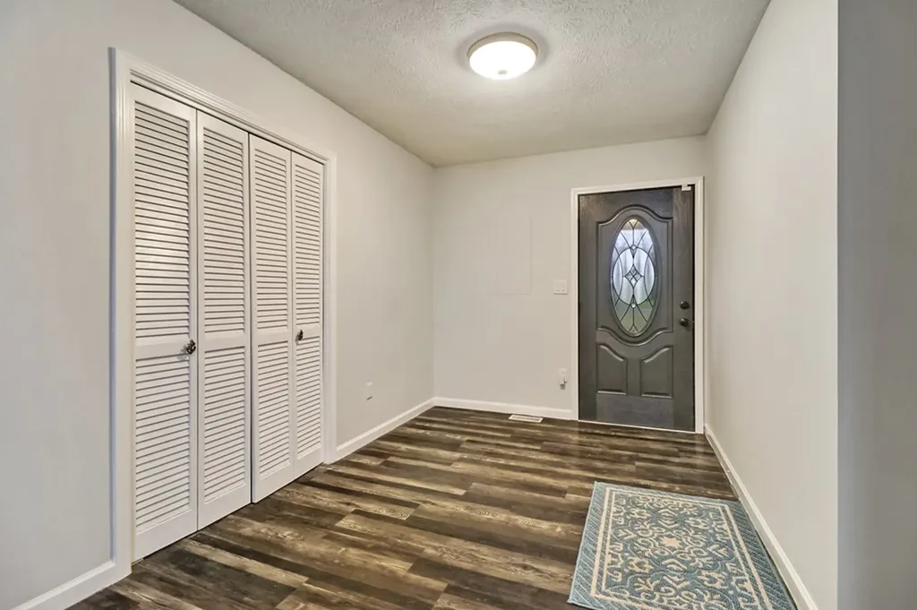 8217 Cherokee Trail Crossville TN 38572