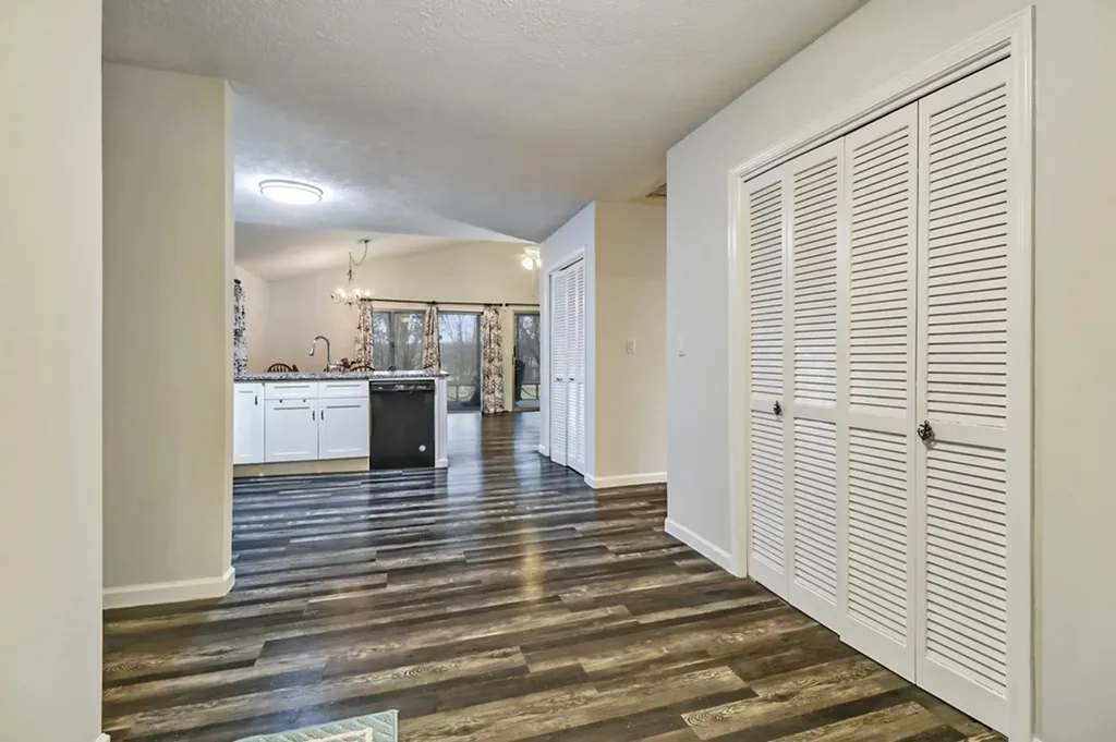 8217 Cherokee Trail Crossville TN 38572