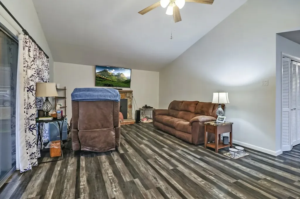 8217 Cherokee Trail Crossville TN 38572