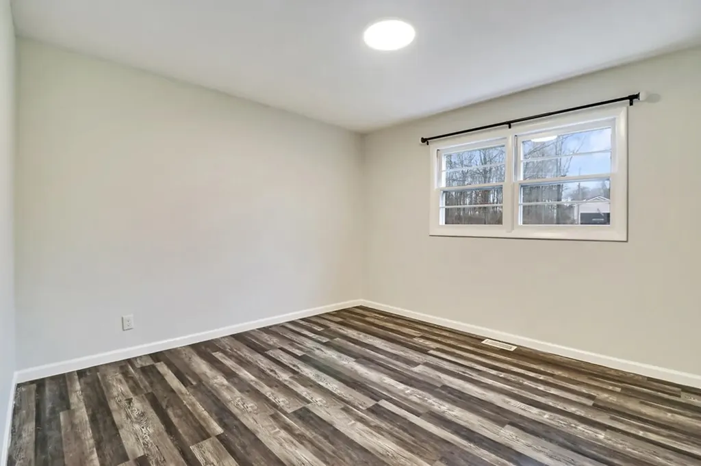 8217 Cherokee Trail Crossville TN 38572