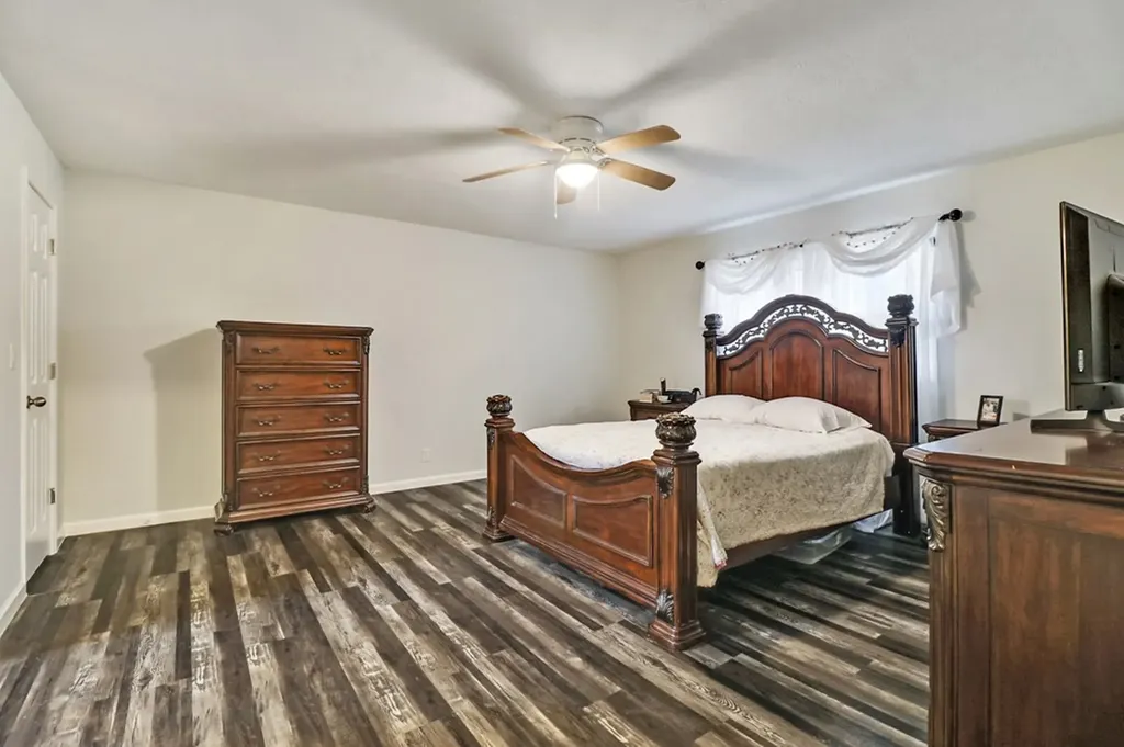 8217 Cherokee Trail Crossville TN 38572