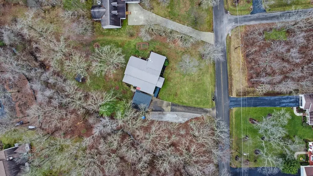 8217 Cherokee Trail Crossville TN 38572