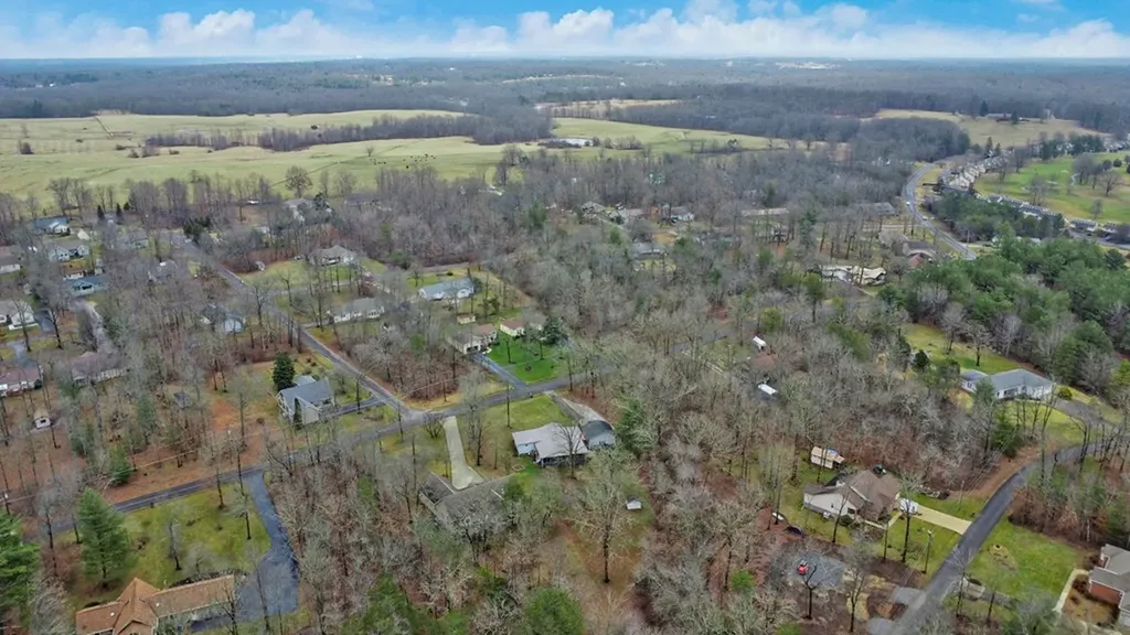 8217 Cherokee Trail Crossville TN 38572