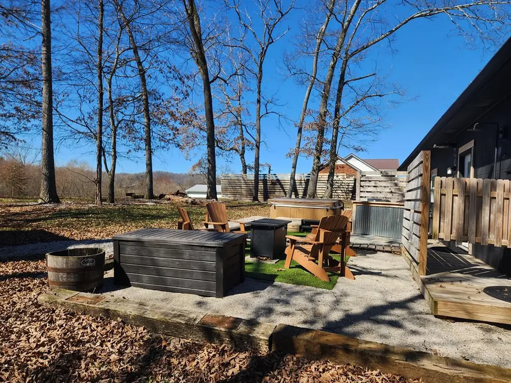 1377 Franks Ferry Road Sparta TN 38583