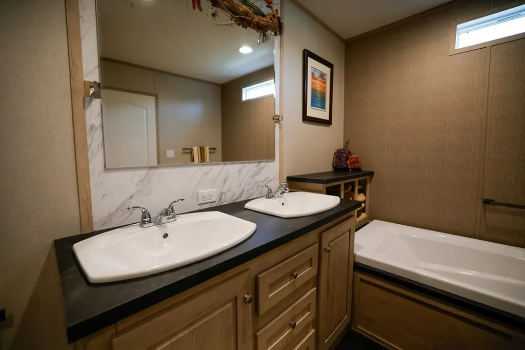 1757 Byrdstown Highway Livingston TN 38570