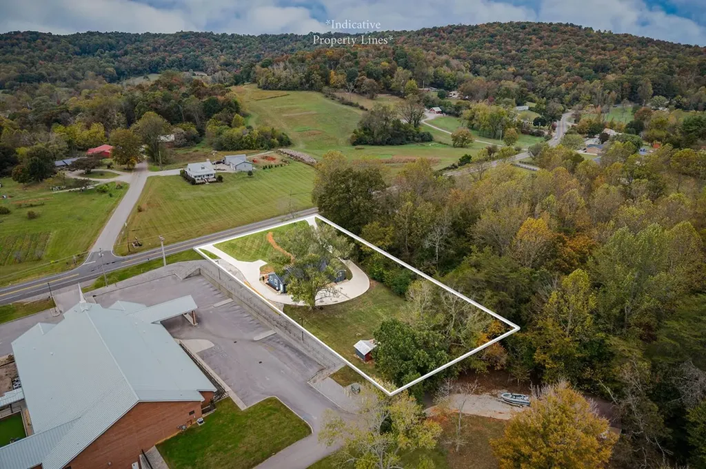 2396 Highway 70 E Cookeville TN 38501