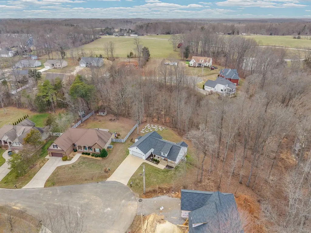 4966 Curtis Drive Cookeville TN 38506