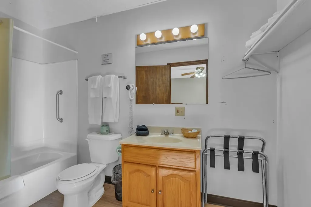 1201 Livingston Highway Byrdstown TN 38549