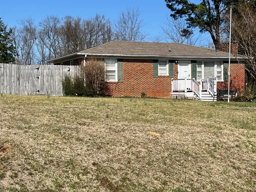 326 Lagoon Drive Mcminnville TN 37110