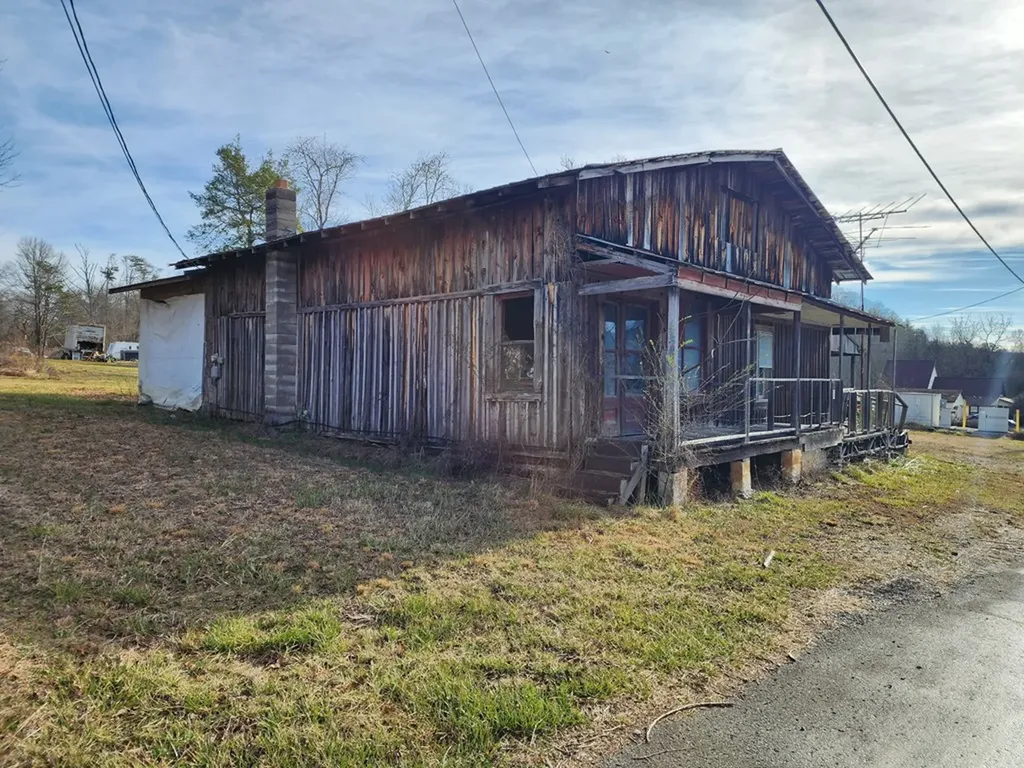 18939 Highway 70 E Rockwood TN 37854