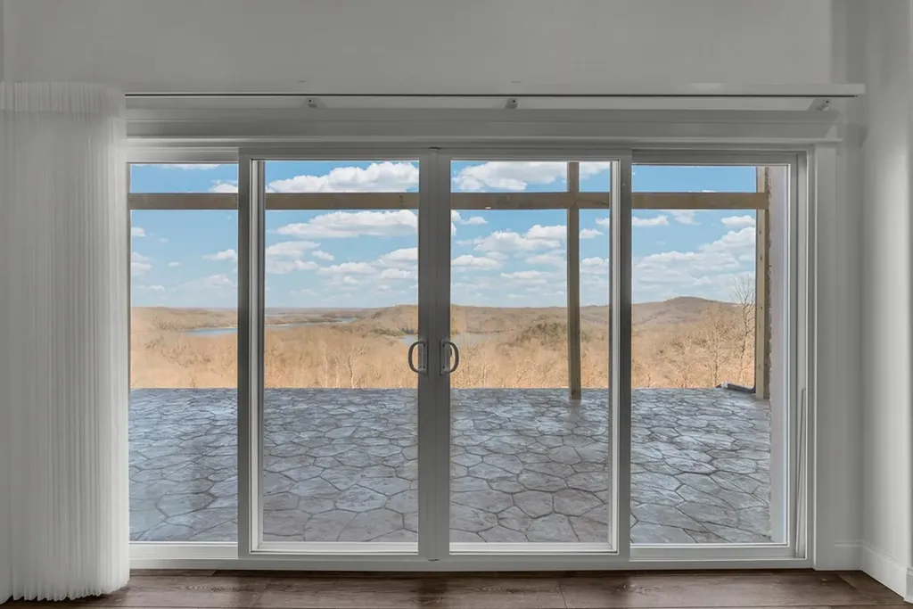 209 N Rockfish Lane Hilham TN 38568