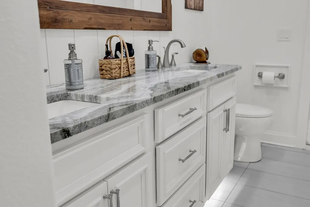 209 N Rockfish Lane Hilham TN 38568