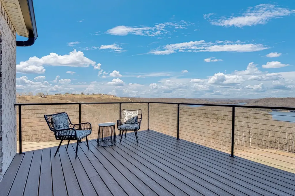 209 N Rockfish Lane Hilham TN 38568