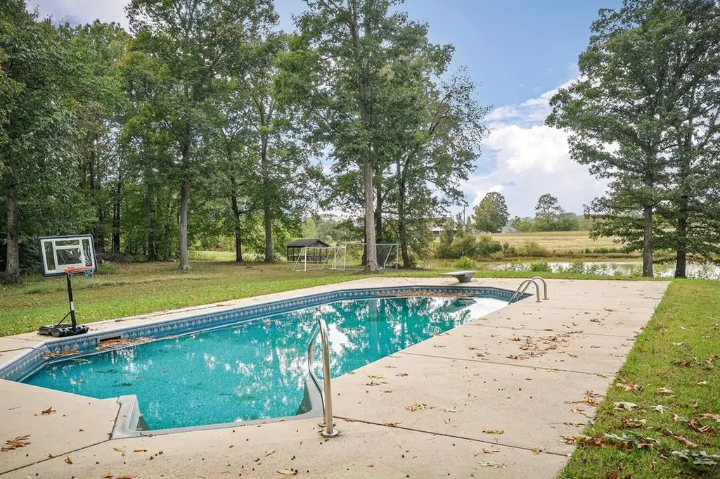 5594 Poston Lane Cookeville TN 38506