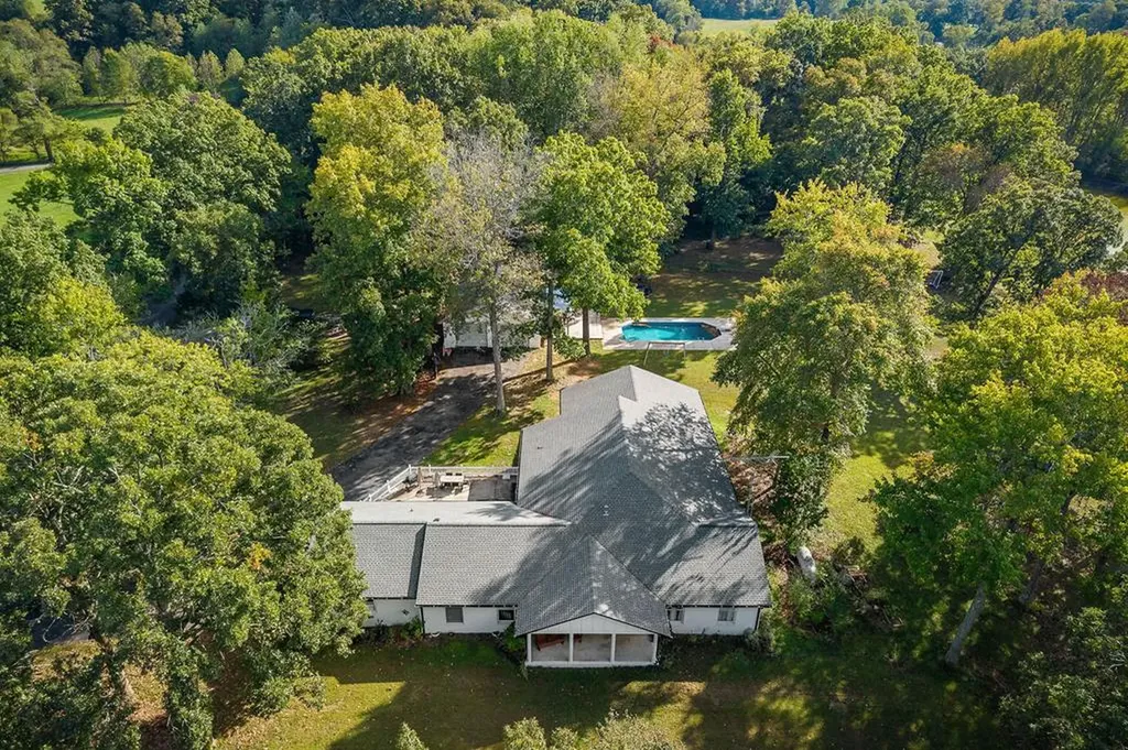 5594 Poston Lane Cookeville TN 38506