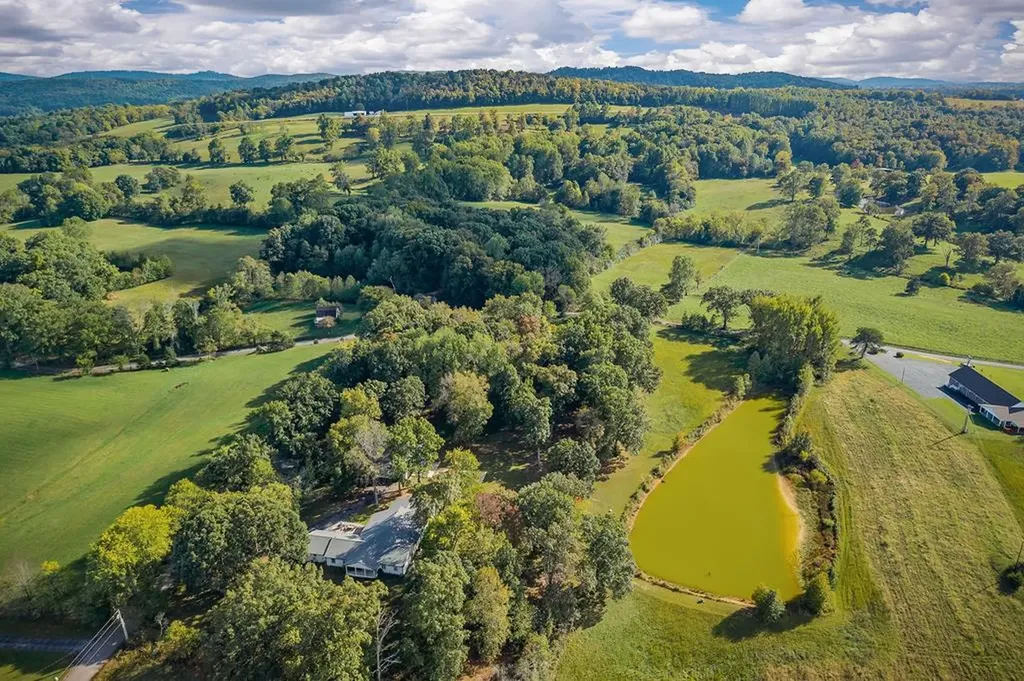 5594 Poston Lane Cookeville TN 38506