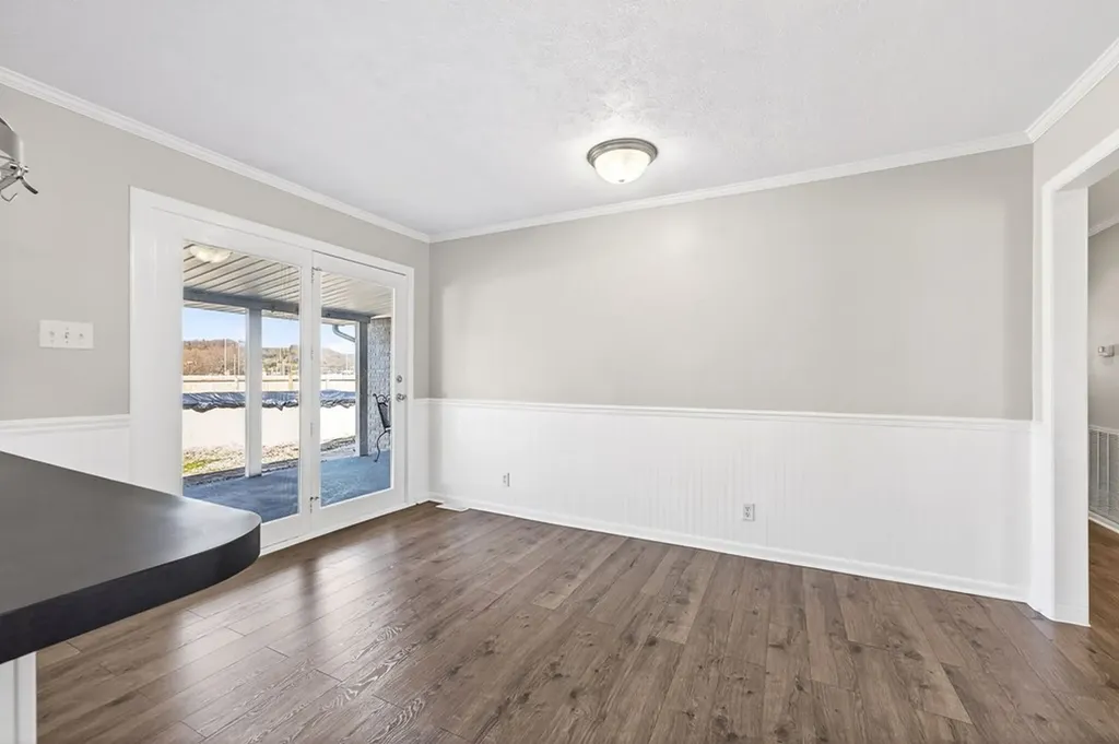 204 W 7th Street Livingston TN 38570