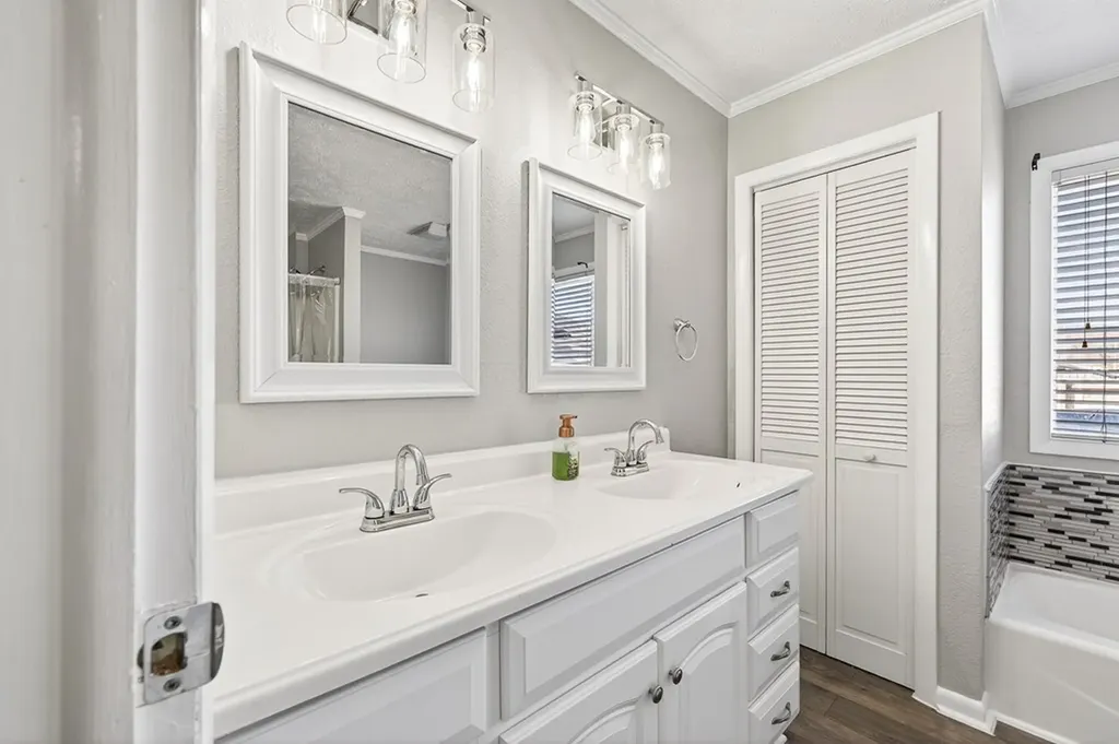 204 W 7th Street Livingston TN 38570