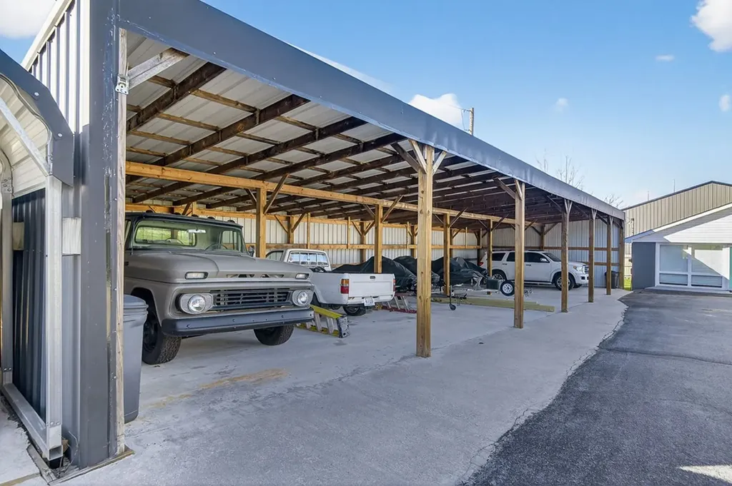 204 W 7th Street Livingston TN 38570