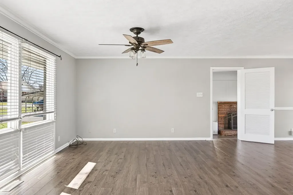 204 W 7th Street Livingston TN 38570