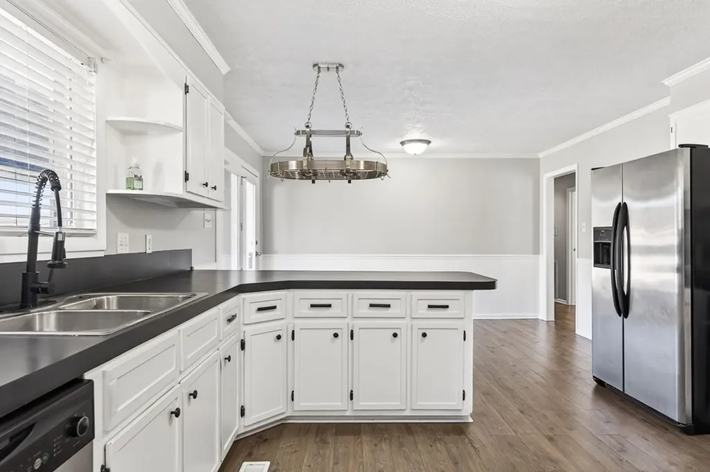 204 W 7th Street Livingston TN 38570