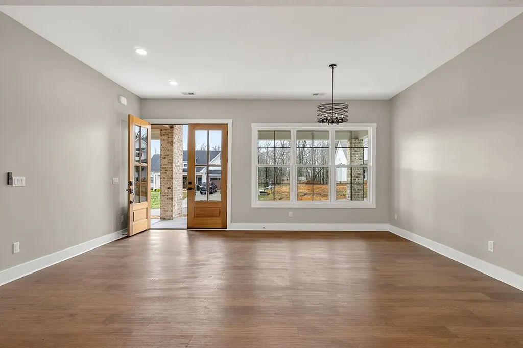 6955 Sweet Magnolia Way Baxter TN 38544