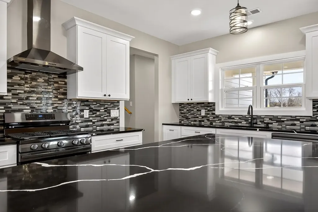 6955 Sweet Magnolia Way Baxter TN 38544