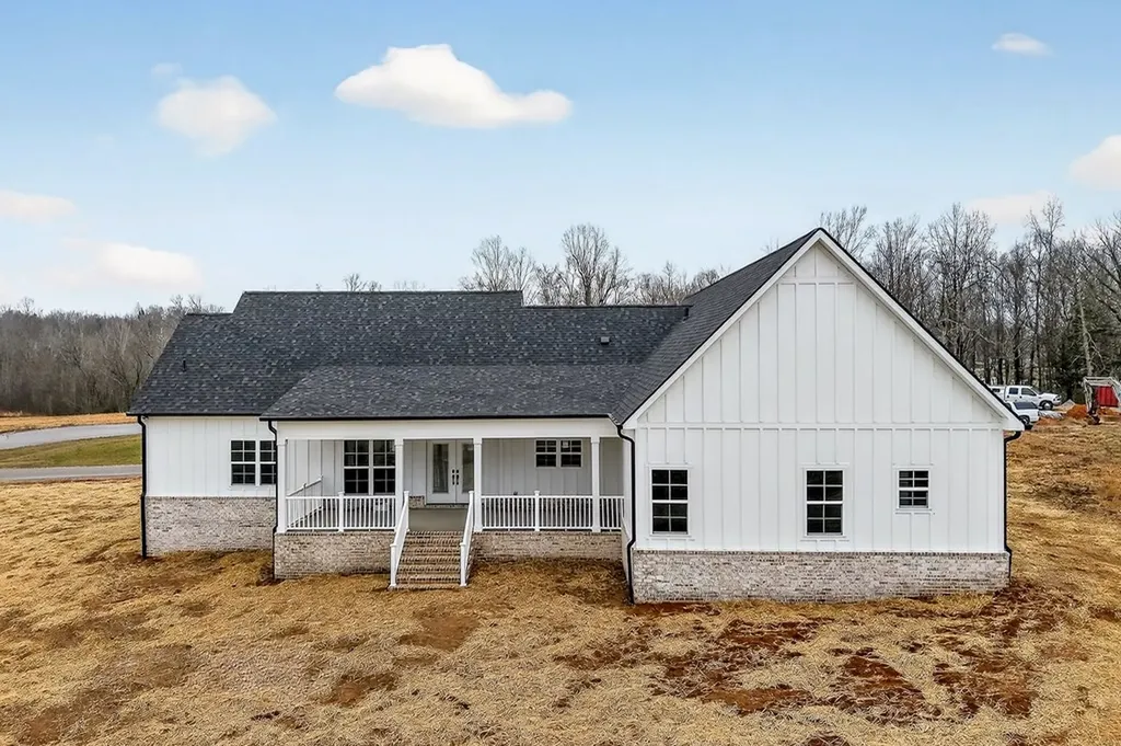 6955 Sweet Magnolia Way Baxter TN 38544