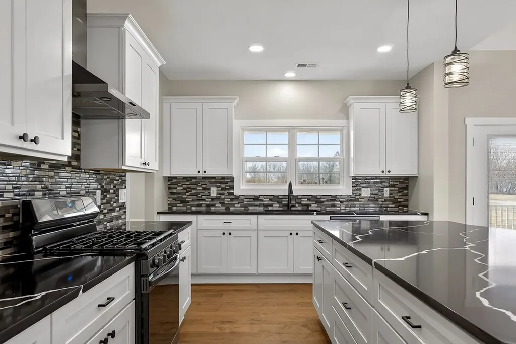 6955 Sweet Magnolia Way Baxter TN 38544