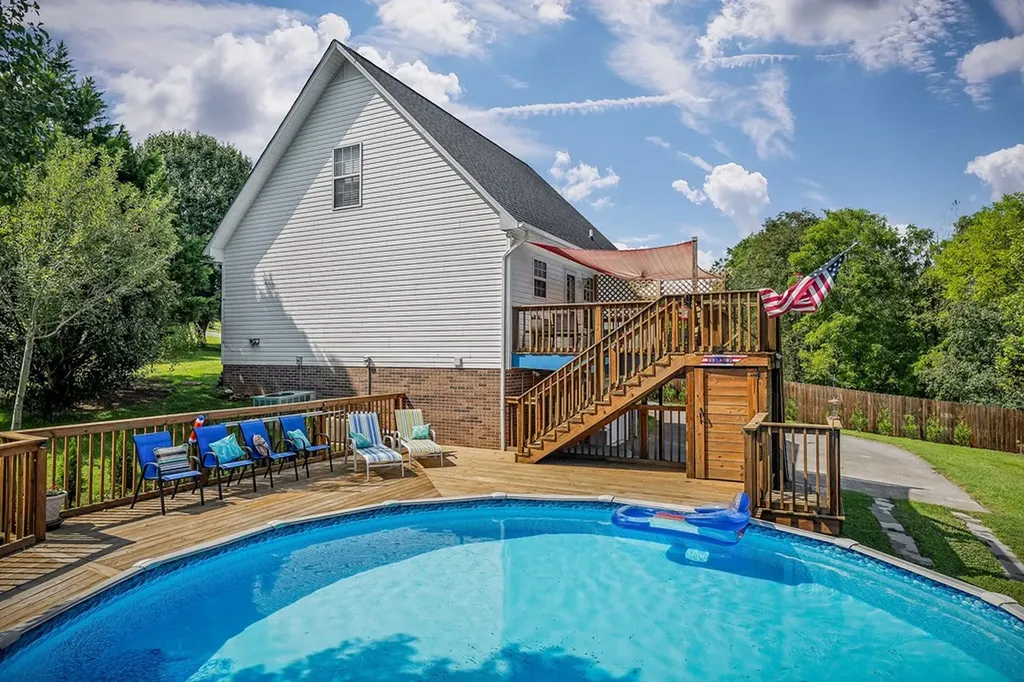 3639 Castlebrooke Lane Cookeville TN 38501