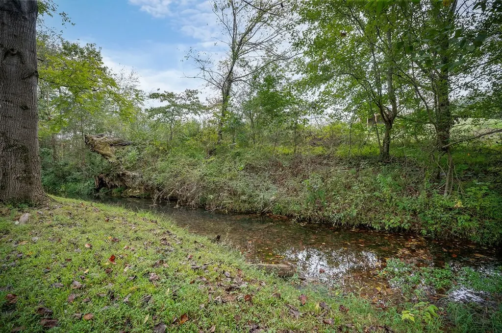 3639 Castlebrooke Lane Cookeville TN 38501