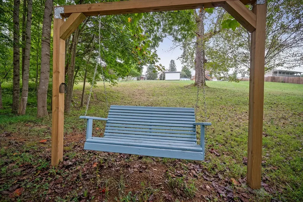 3639 Castlebrooke Lane Cookeville TN 38501