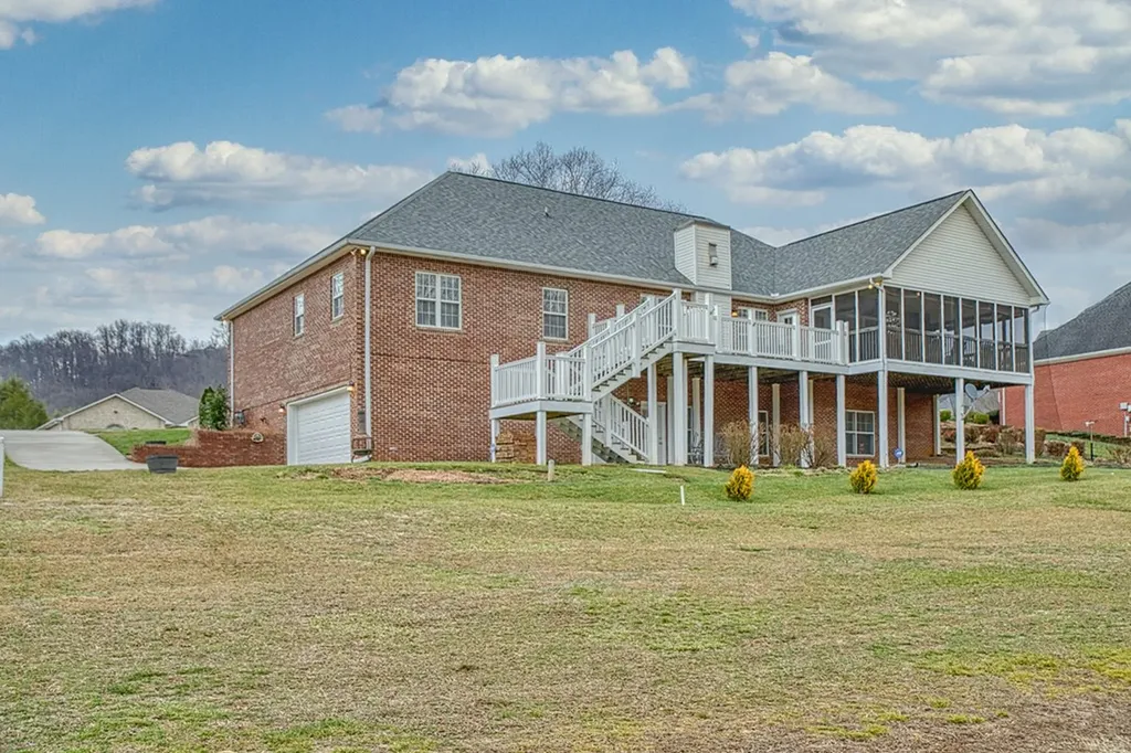 4113 Plantation Drive Cookeville TN 38506