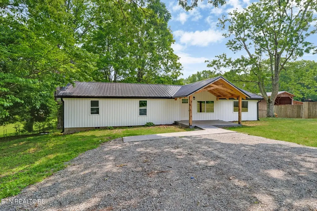 1095 Franklin Road Jamestown TN 38556