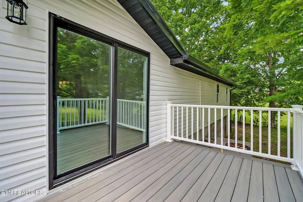 1095 Franklin Road Jamestown TN 38556