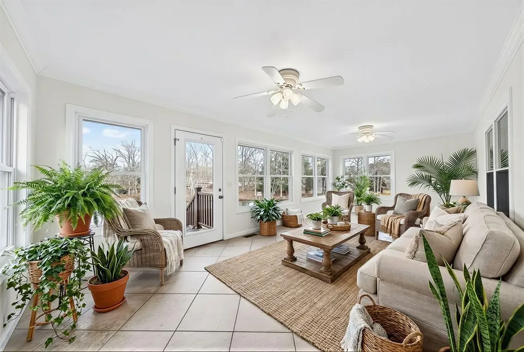 124 Peace Pipe Bend Crossville TN 38572