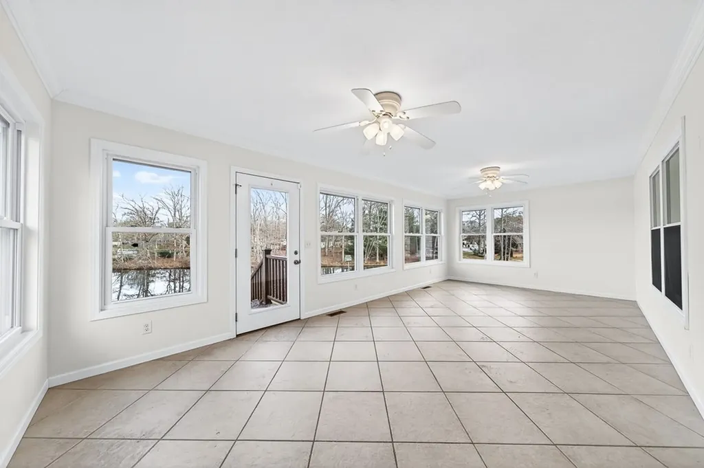 124 Peace Pipe Bend Crossville TN 38572