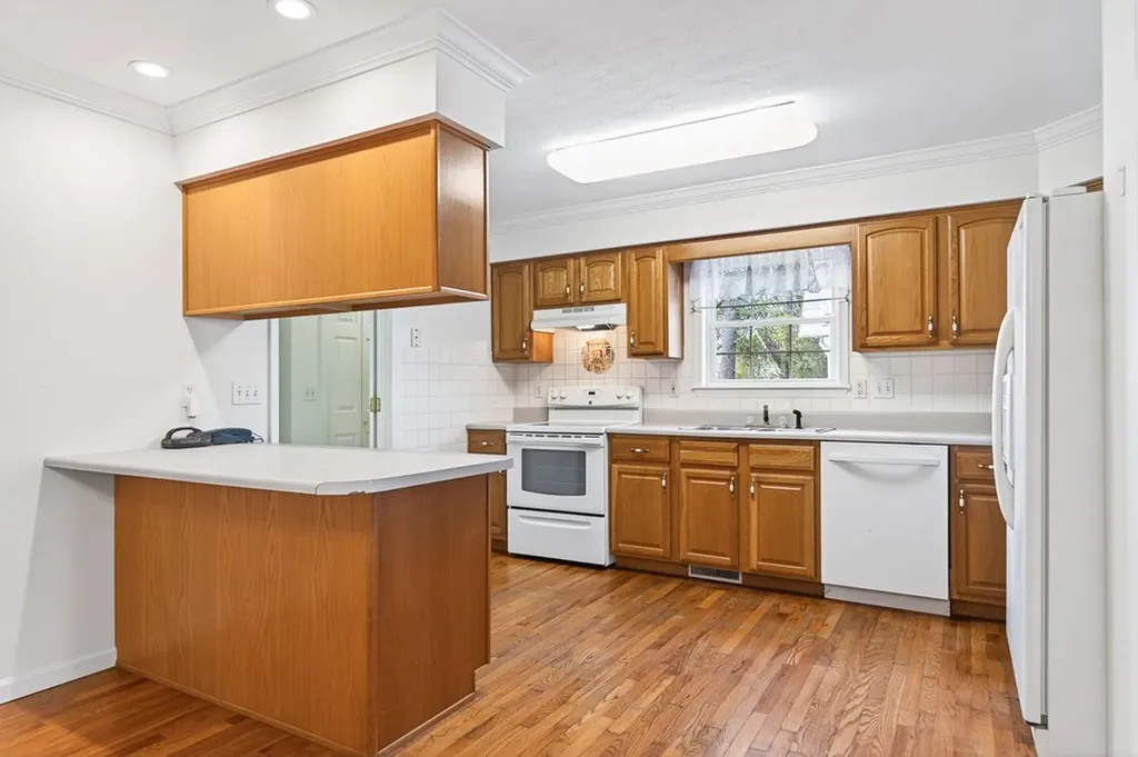 124 Peace Pipe Bend Crossville TN 38572