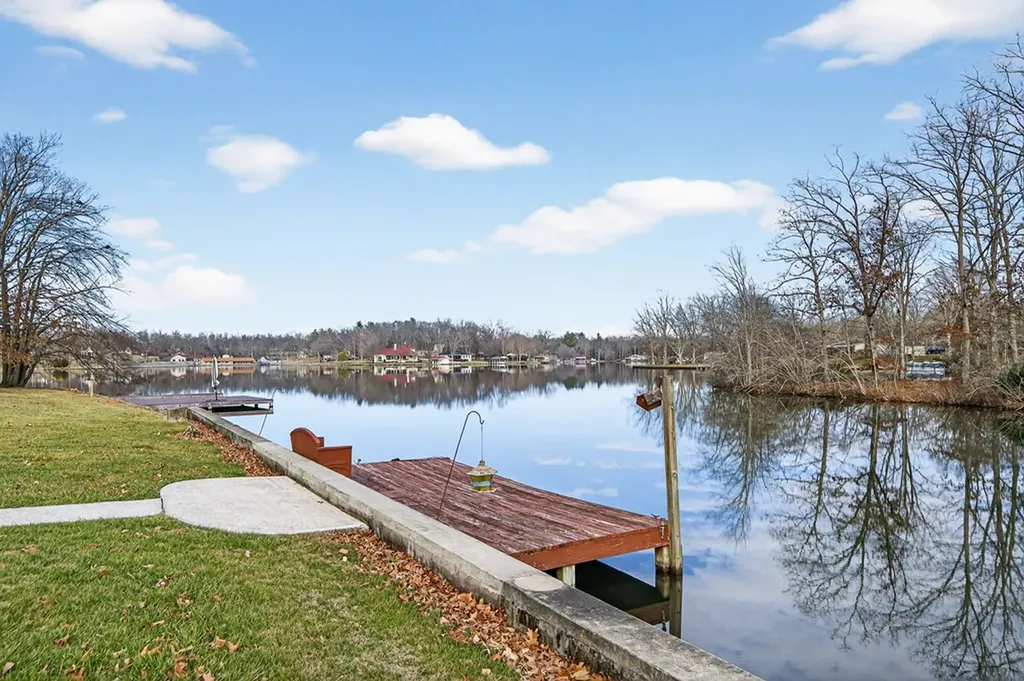 124 Peace Pipe Bend Crossville TN 38572