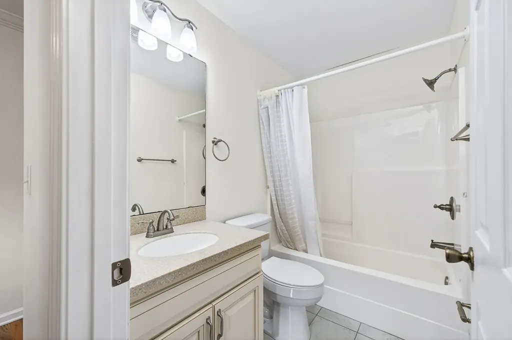 124 Peace Pipe Bend Crossville TN 38572