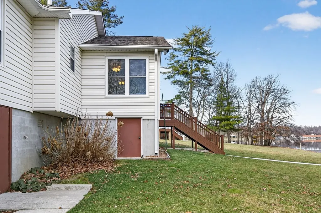 124 Peace Pipe Bend Crossville TN 38572