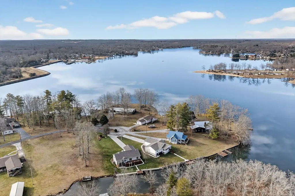 124 Peace Pipe Bend Crossville TN 38572
