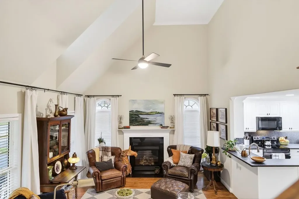 1045 E 6th Street Cookeville TN 38501