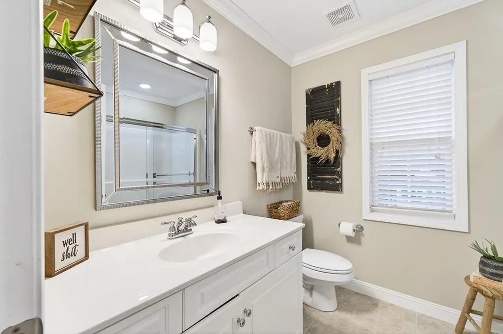 1045 E 6th Street Cookeville TN 38501