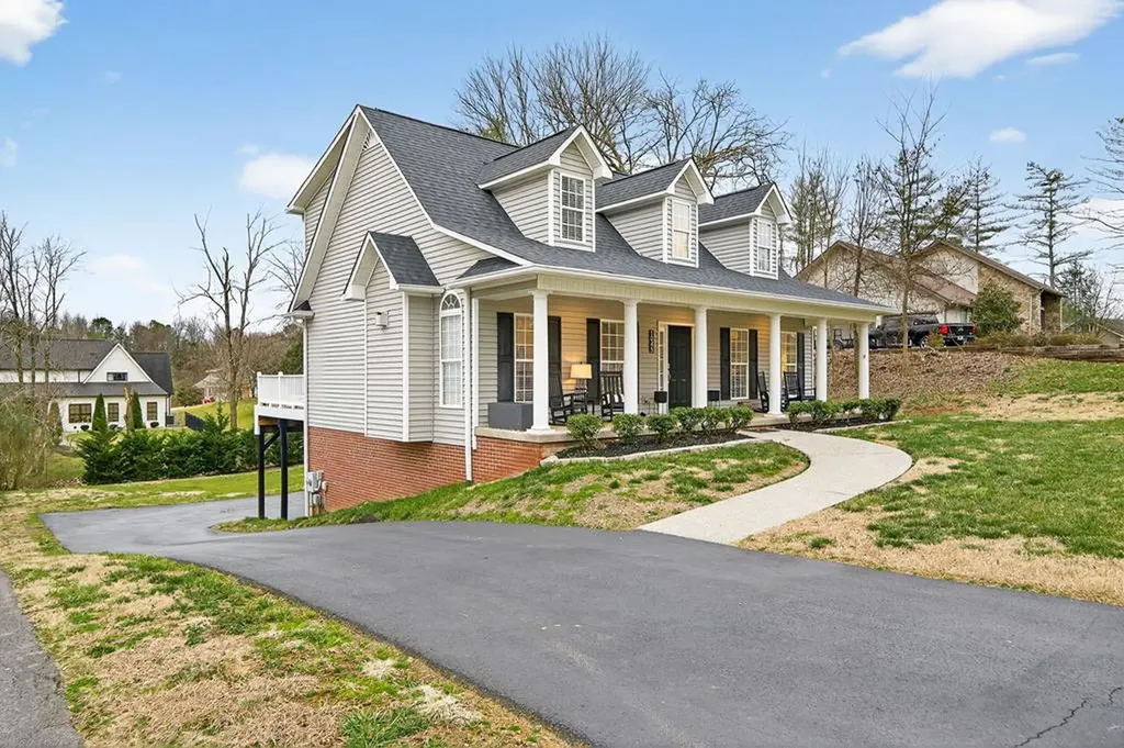 1045 E 6th Street Cookeville TN 38501