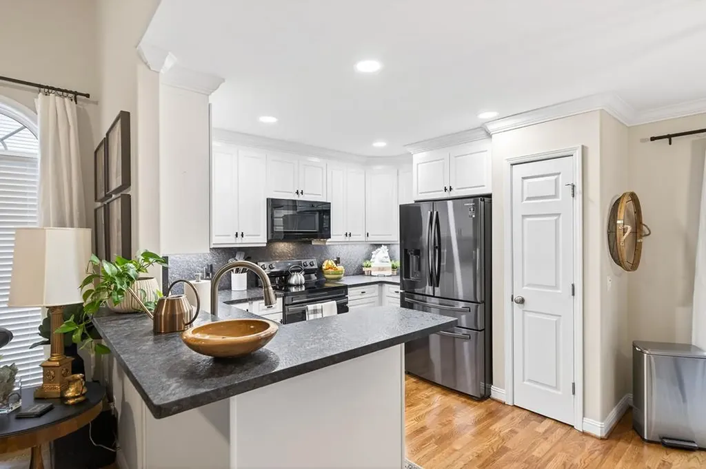 1045 E 6th Street Cookeville TN 38501