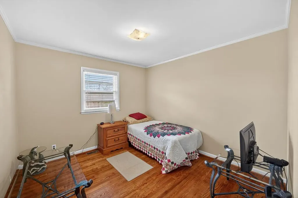 402 S Hillcrest Drive Livingston TN 38570