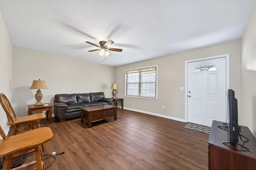 150 Dillon Street Crossville TN 38555